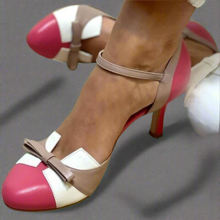 Bellarosa | Sandalias coloridas con nudo y correa, de punta redonda